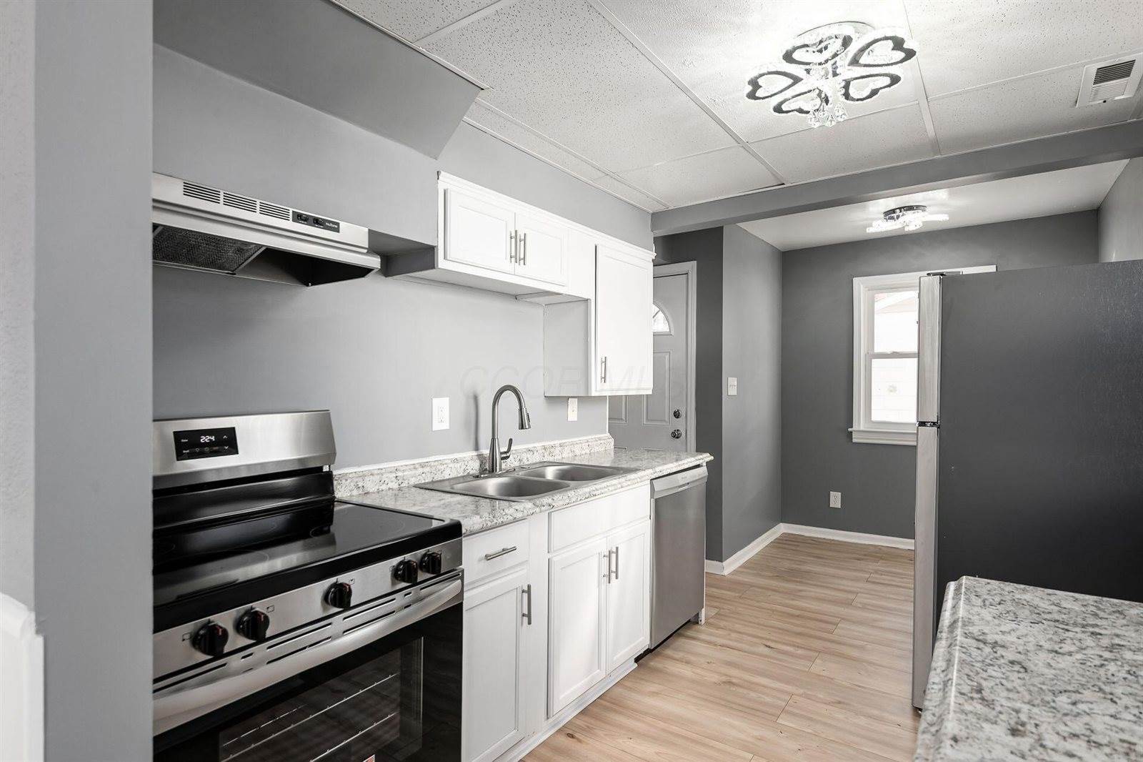 2861 Woodland Avenue, Columbus, OH 43224