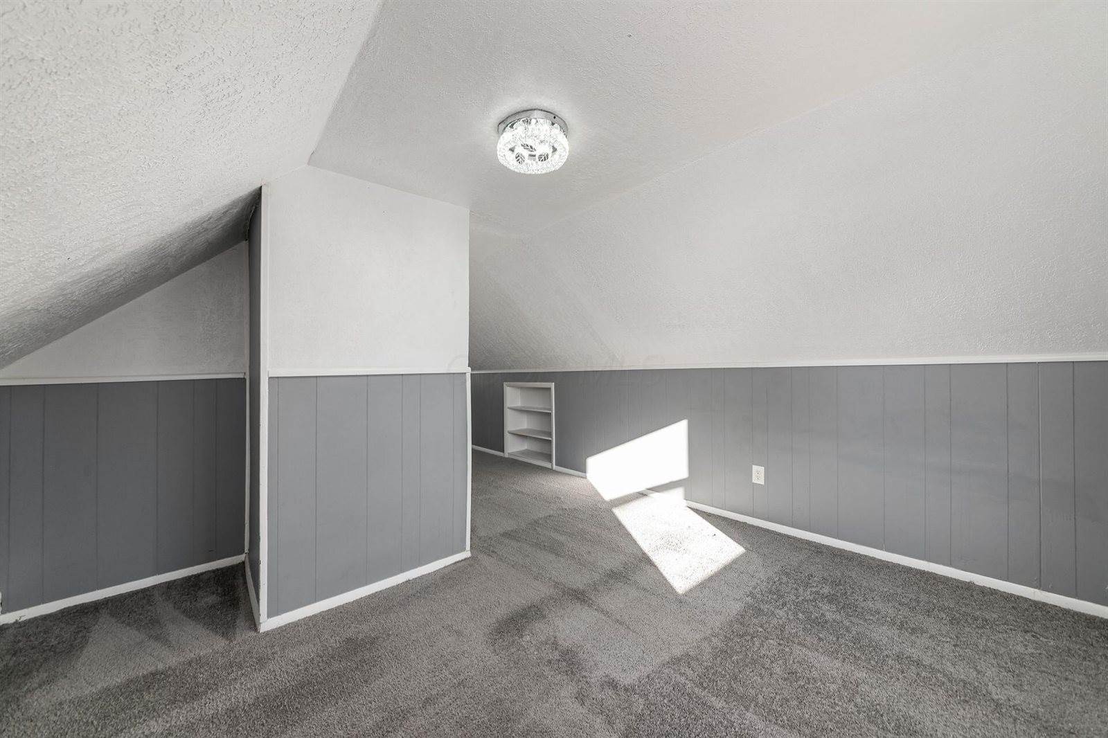 2861 Woodland Avenue, Columbus, OH 43224