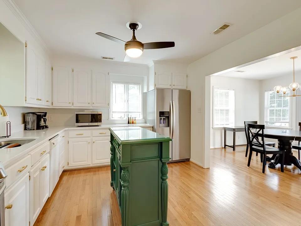 5198 Weaver Lane, Gloucester, VA 23061