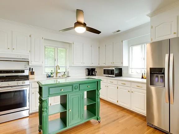 5198 Weaver Lane, Gloucester, VA 23061