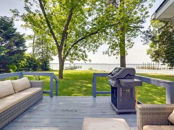 5198 Weaver Lane, Gloucester, VA 23061