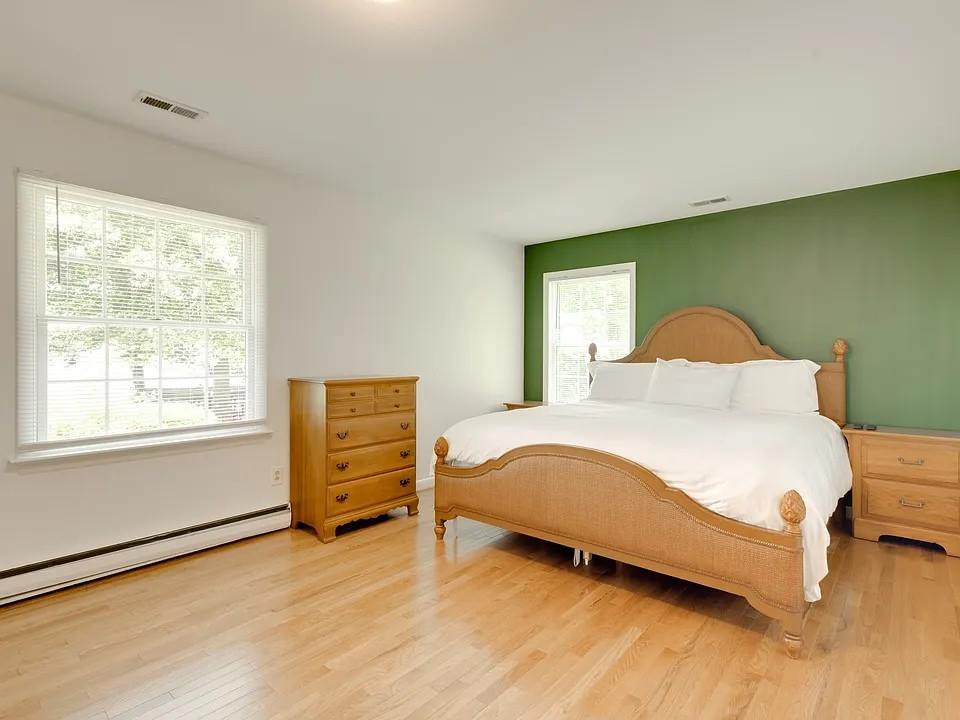 5198 Weaver Lane, Gloucester, VA 23061