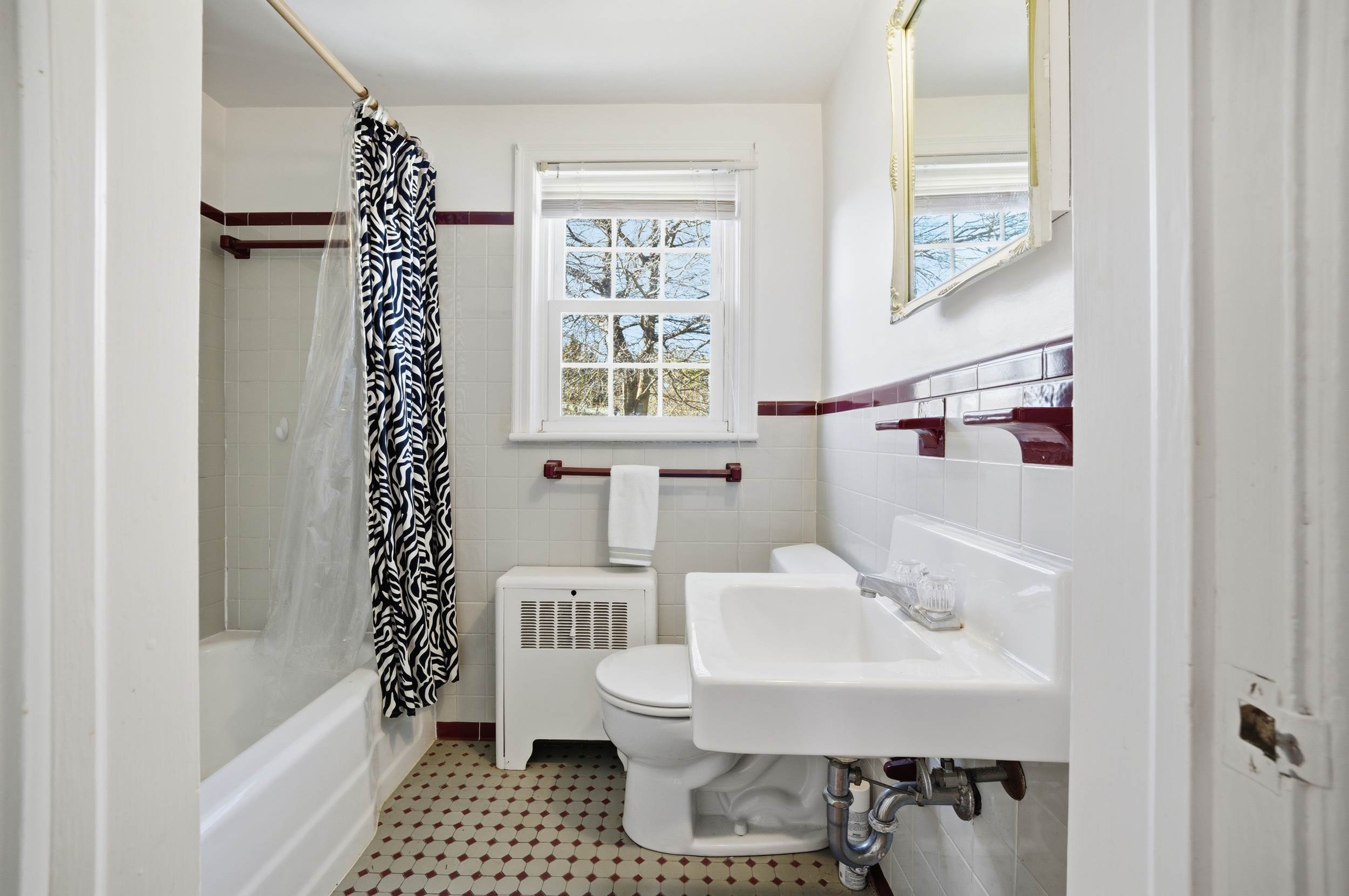 7733 Castleton Place, Norfolk, VA 23505