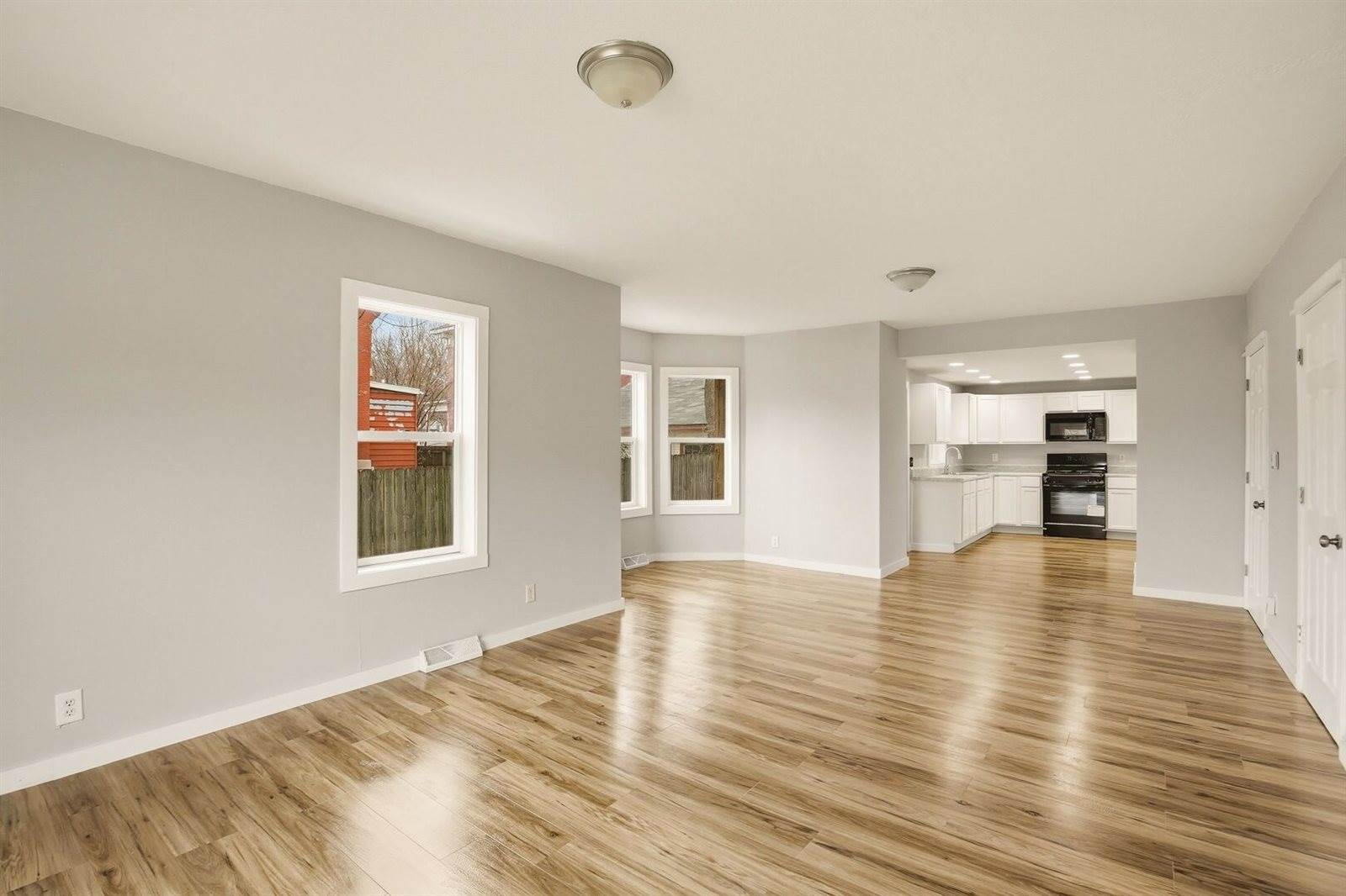 1928 8th Avenue, Rock Island, IL 61201