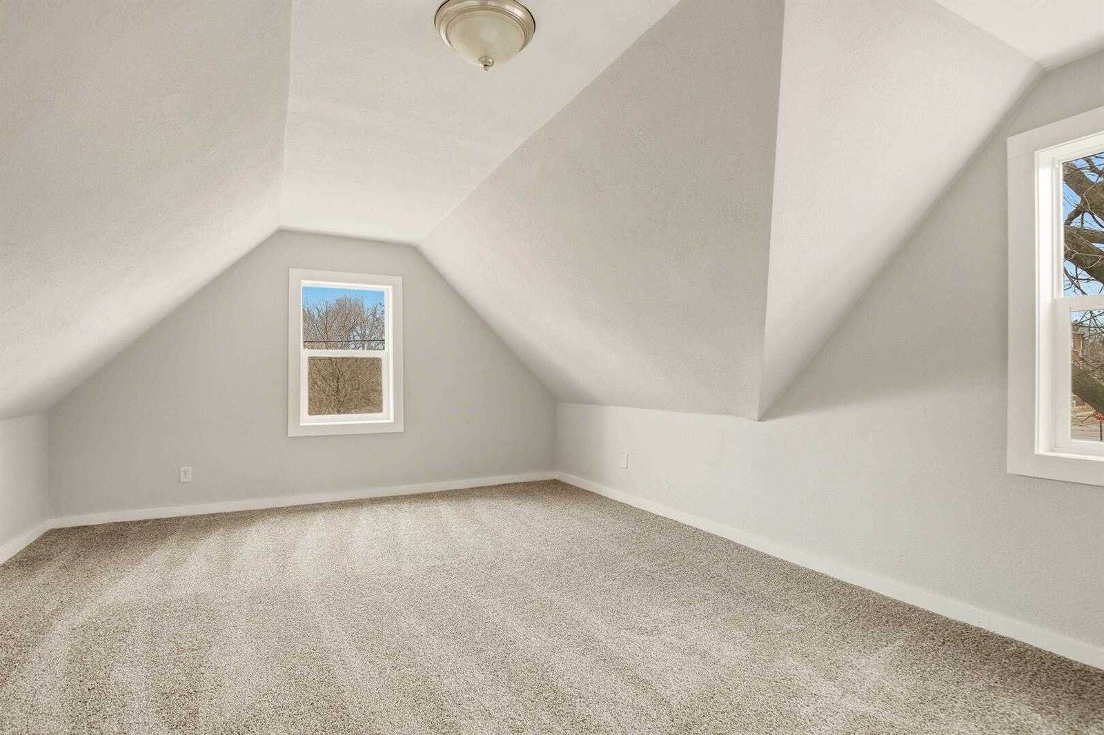 1928 8th Avenue, Rock Island, IL 61201