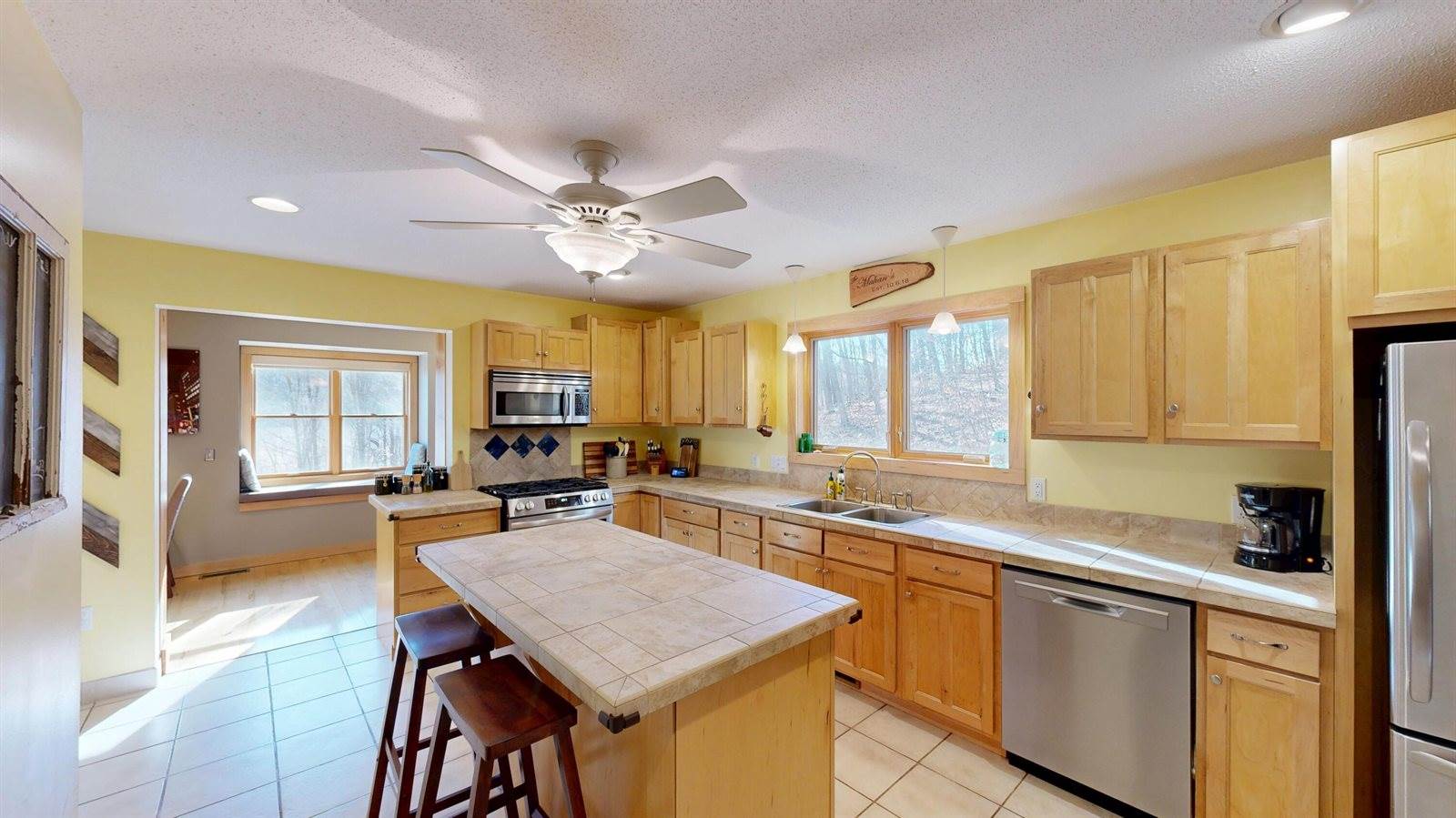 E13332 State Hwy 82 -, Stark, WI 54639