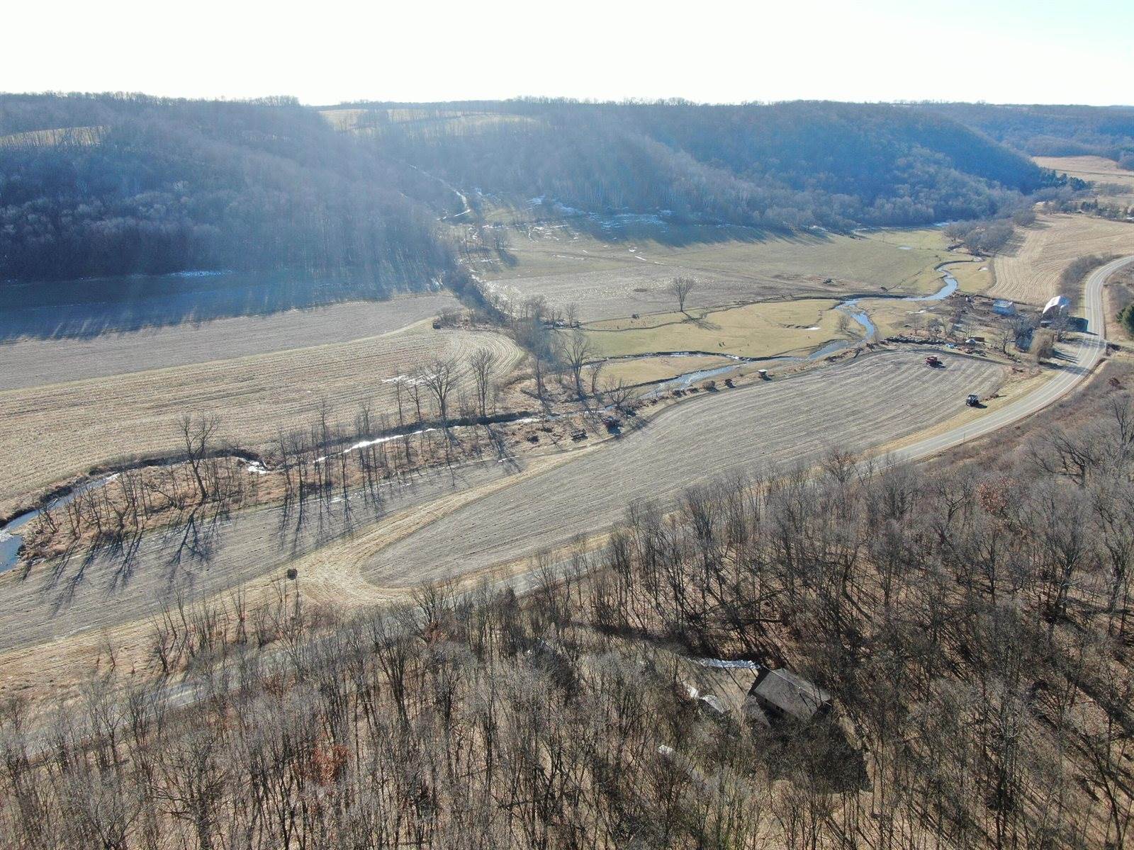 E13332 State Hwy 82 -, Stark, WI 54639