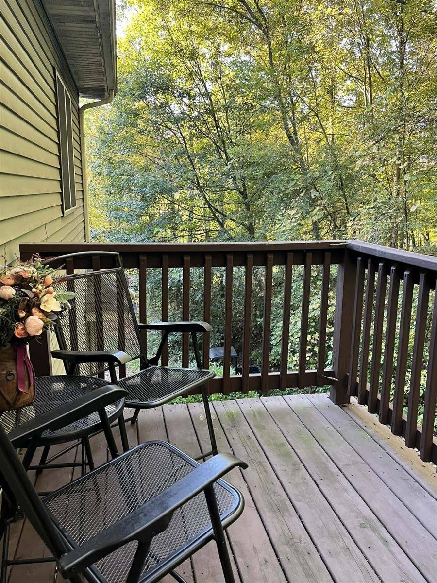 E13332 State Hwy 82 -, Stark, WI 54639