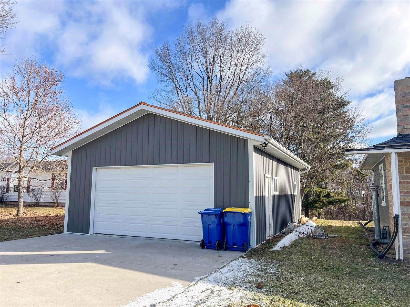 520 Vernon, Hillsboro, WI 54634
