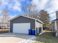 520 Vernon, Hillsboro, WI 54634