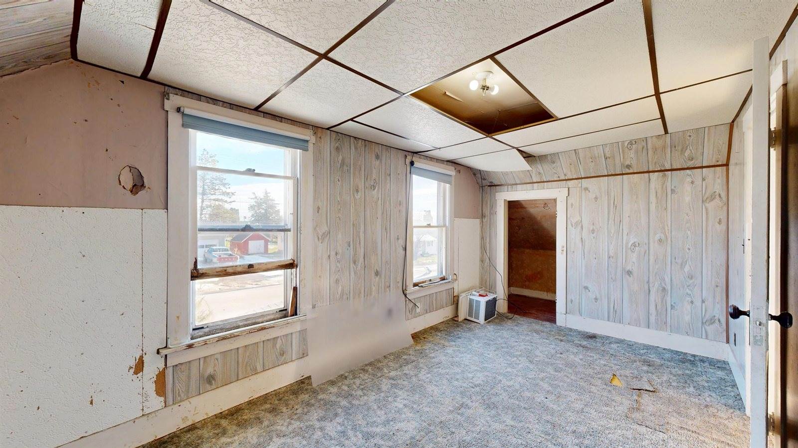 809 Ontario Ave, Cashton, WI 54619