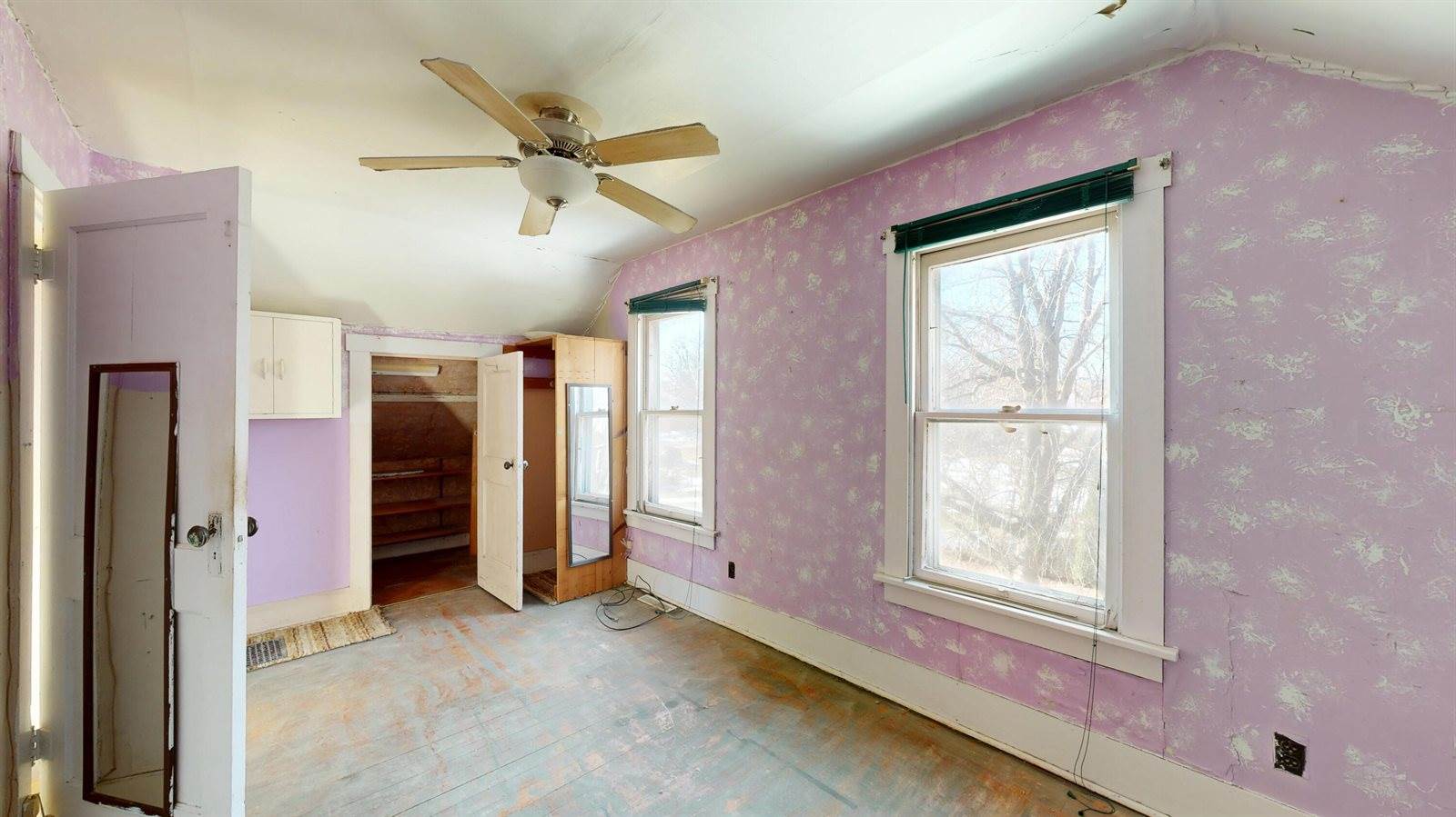 809 Ontario Ave, Cashton, WI 54619