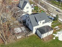 809 Ontario Ave, Cashton, WI 54619