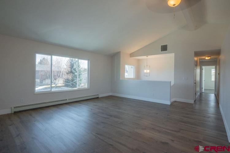 1426 Manchester Drive, Montrose, CO 81401