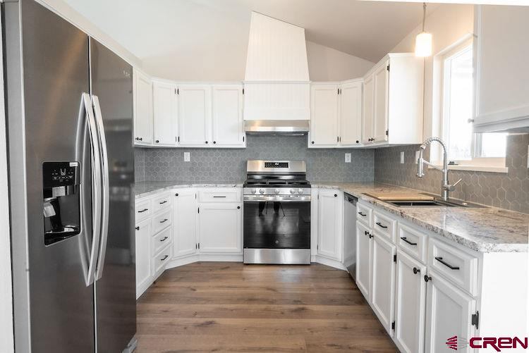 1426 Manchester Drive, Montrose, CO 81401