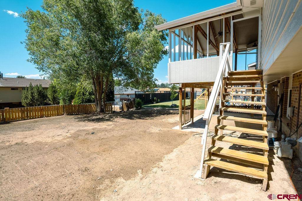 1426 Manchester Drive, Montrose, CO 81401