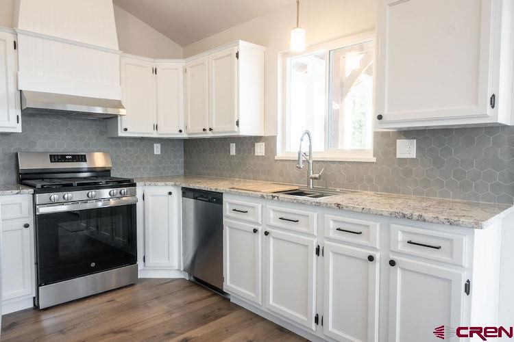 1426 Manchester Drive, Montrose, CO 81401