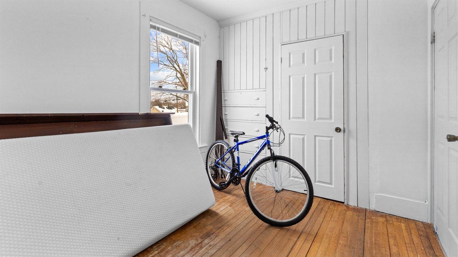 543 Main Street, Old Town, ME 04468