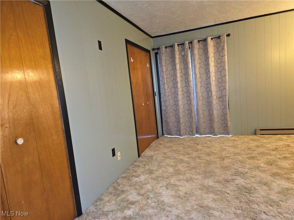 1812 Danbury Avenue, Wellsville, OH 43968