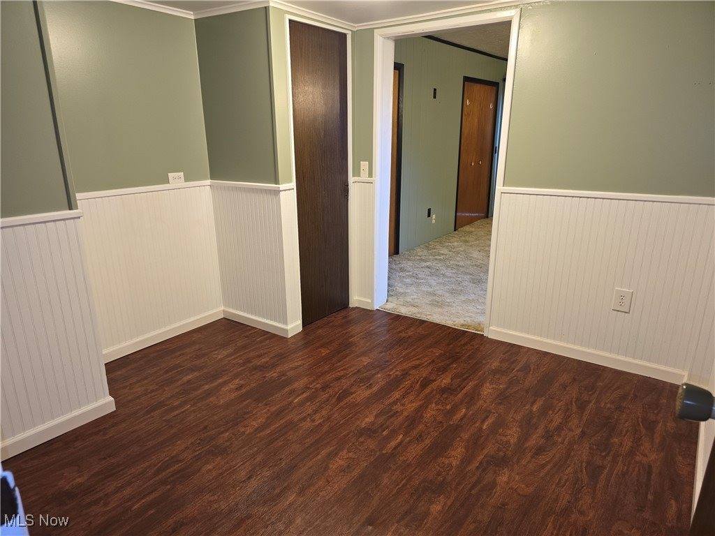 1812 Danbury Avenue, Wellsville, OH 43968