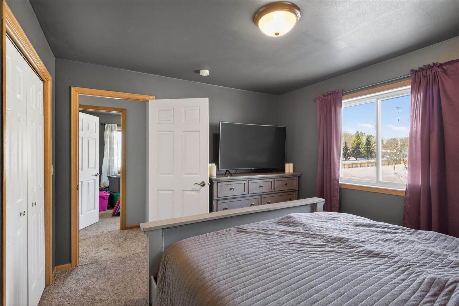 612 W 11th Street, Marshfield, WI 54449