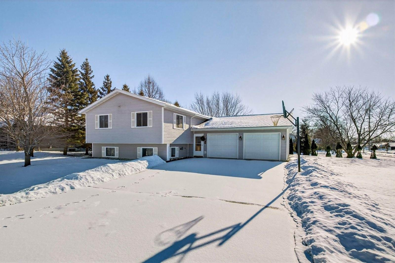 612 W 11th Street, Marshfield, WI 54449