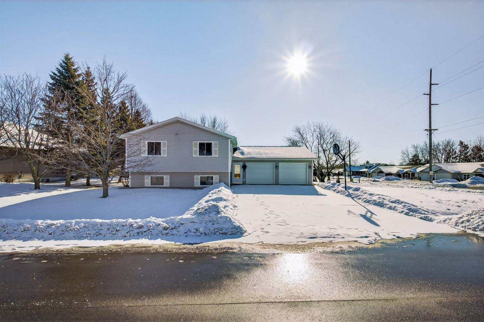 612 W 11th Street, Marshfield, WI 54449