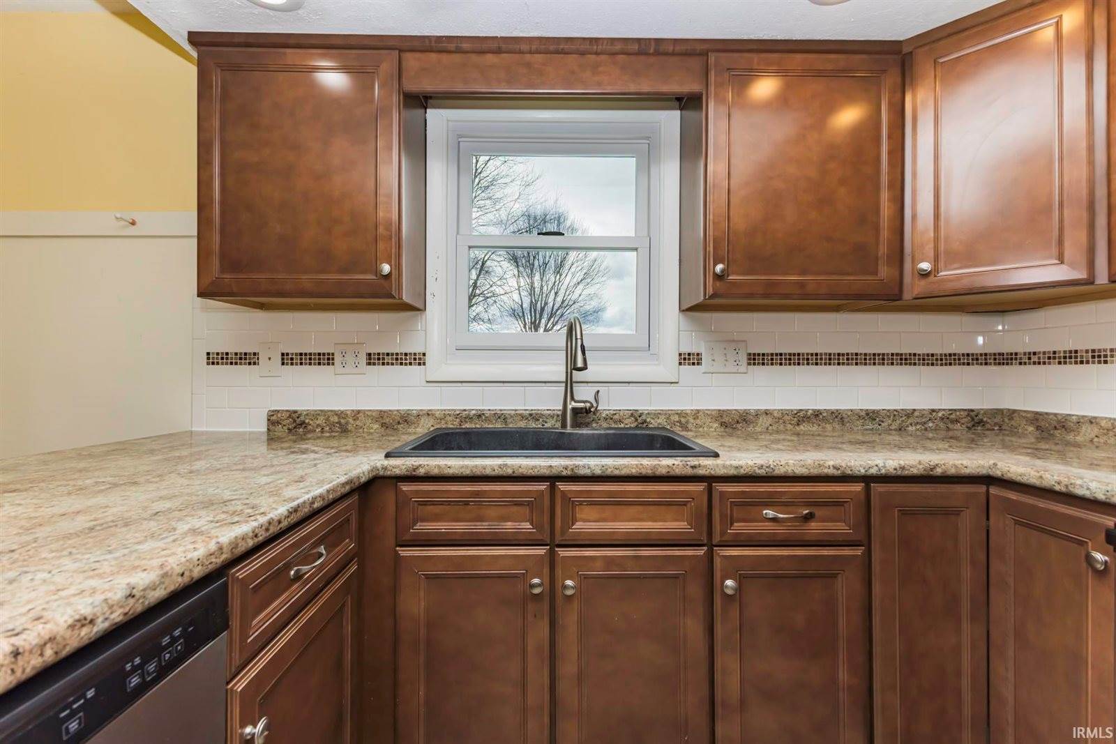 2117 W Sacramento Drive, Muncie, IN 47303