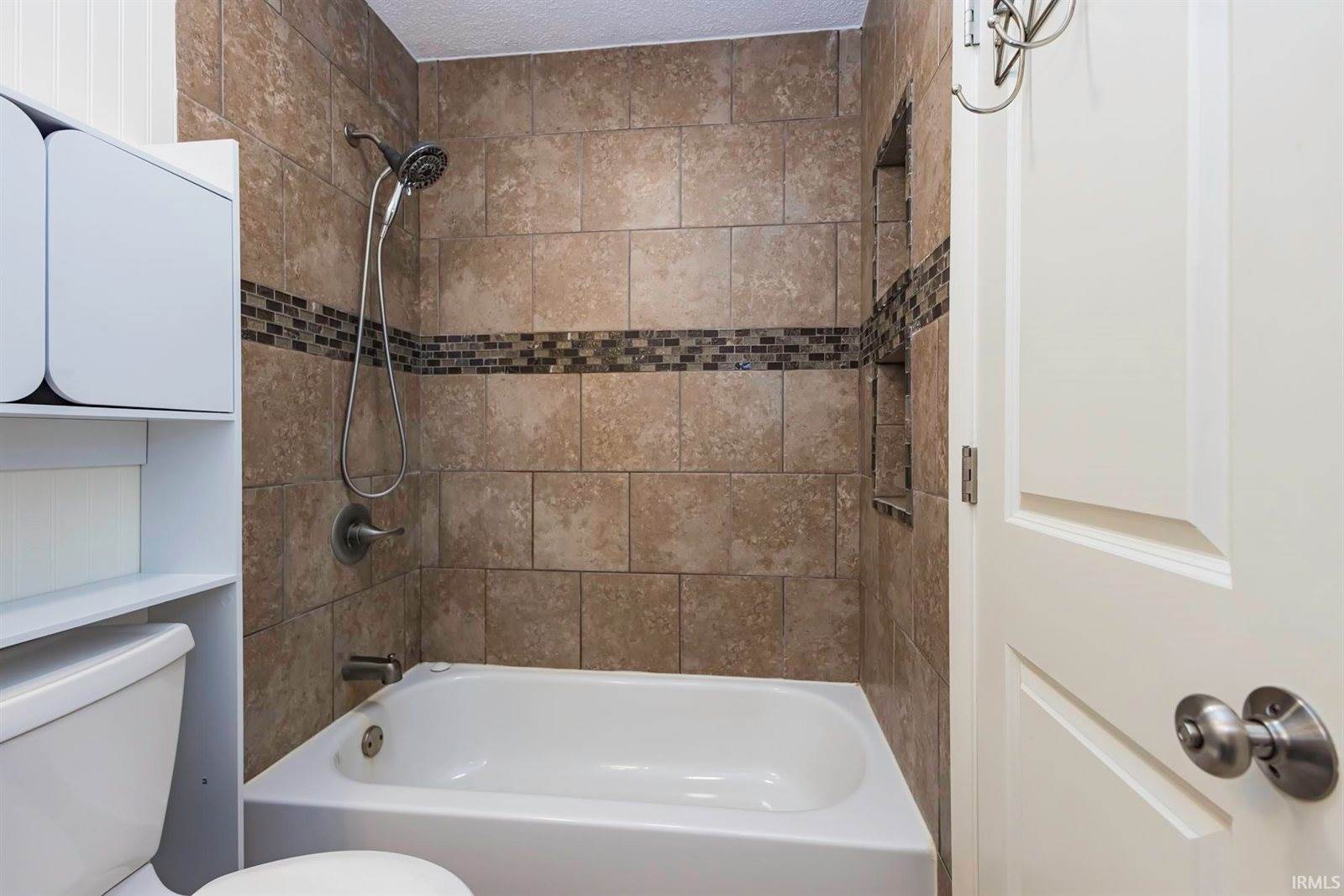 2117 W Sacramento Drive, Muncie, IN 47303