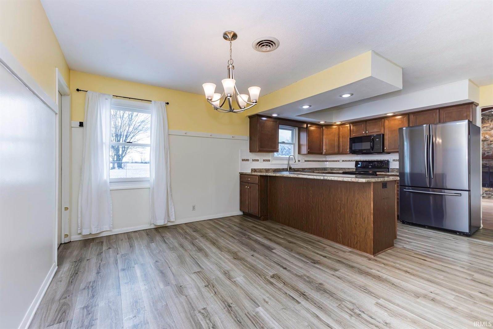 2117 W Sacramento Drive, Muncie, IN 47303