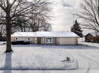 2117 W Sacramento Drive, Muncie, IN 47303