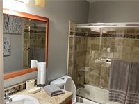 3370 Hollowood Court, Riverside, CA 92503