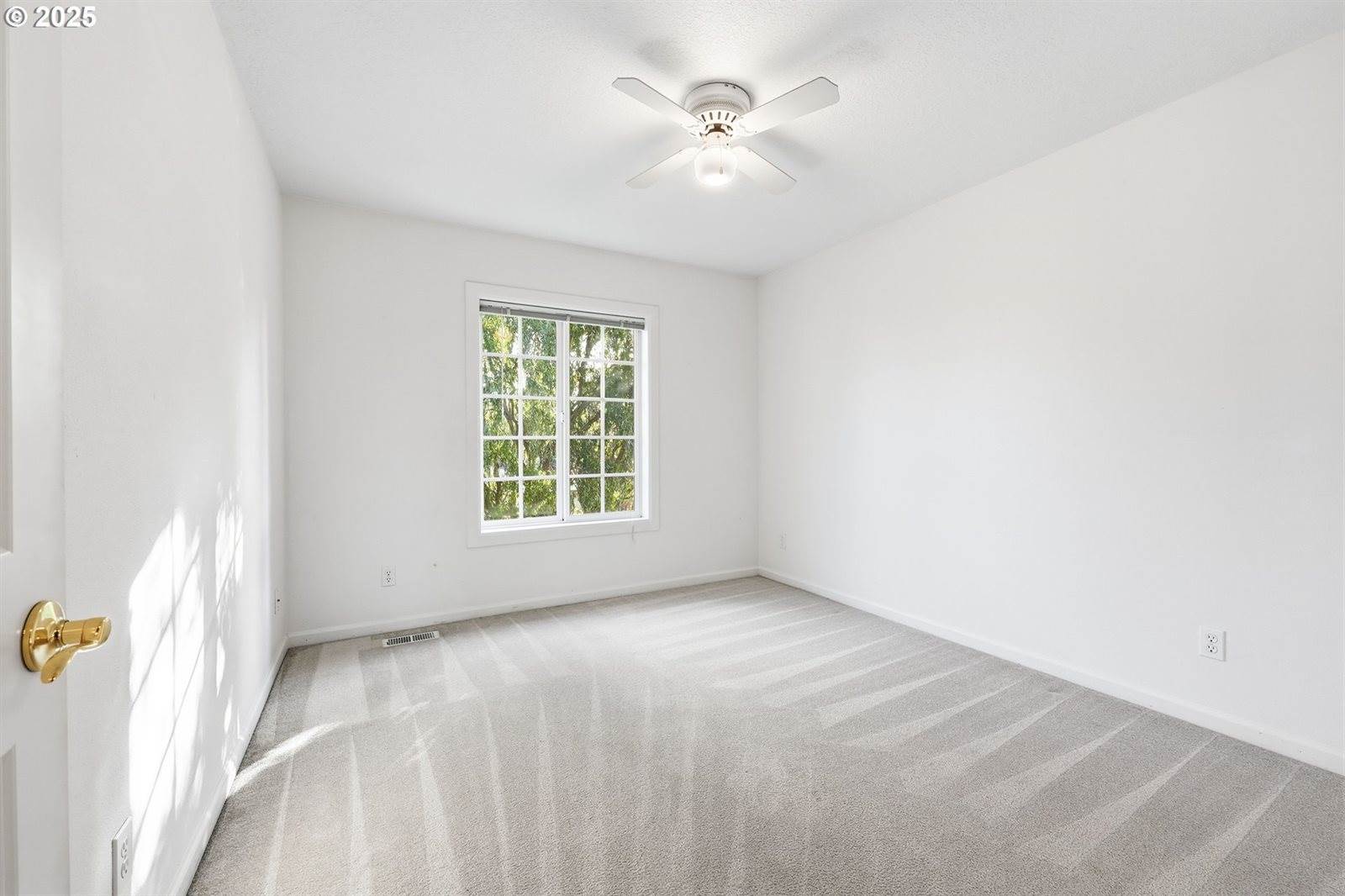 1219 SE Marla Pl, Hillsboro, OR 97123