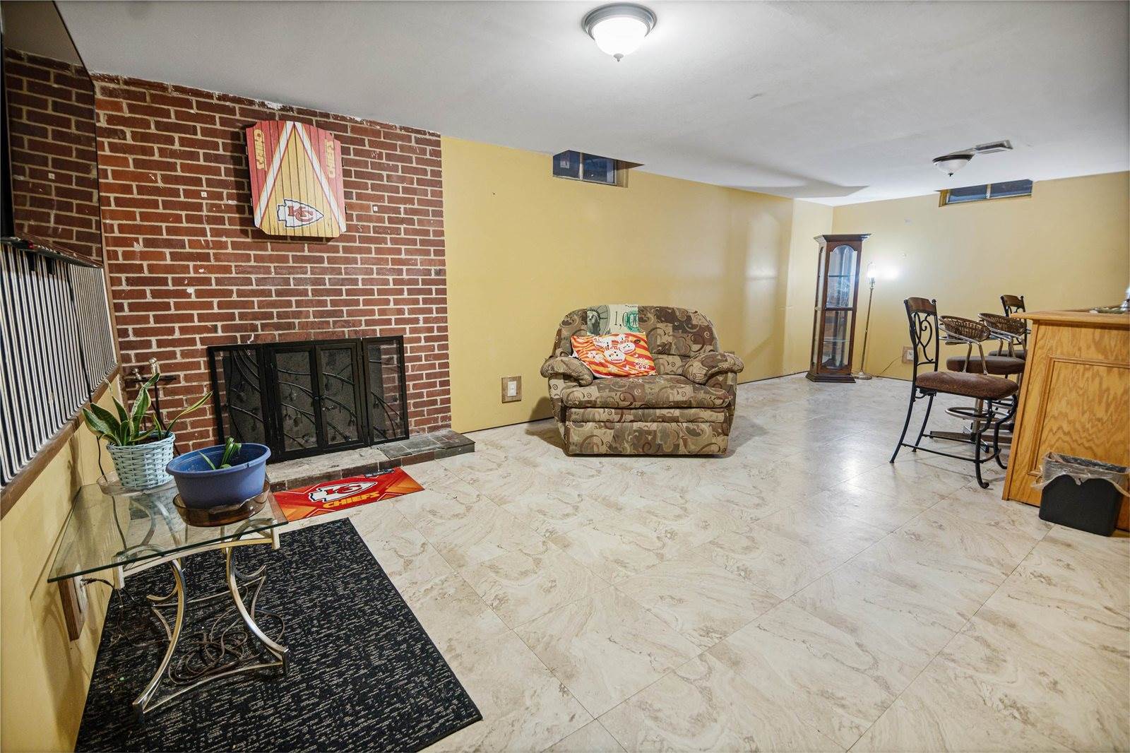 4229 Charron Ln, Wichita, KS 67220