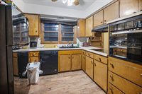 4229 Charron Ln, Wichita, KS 67220