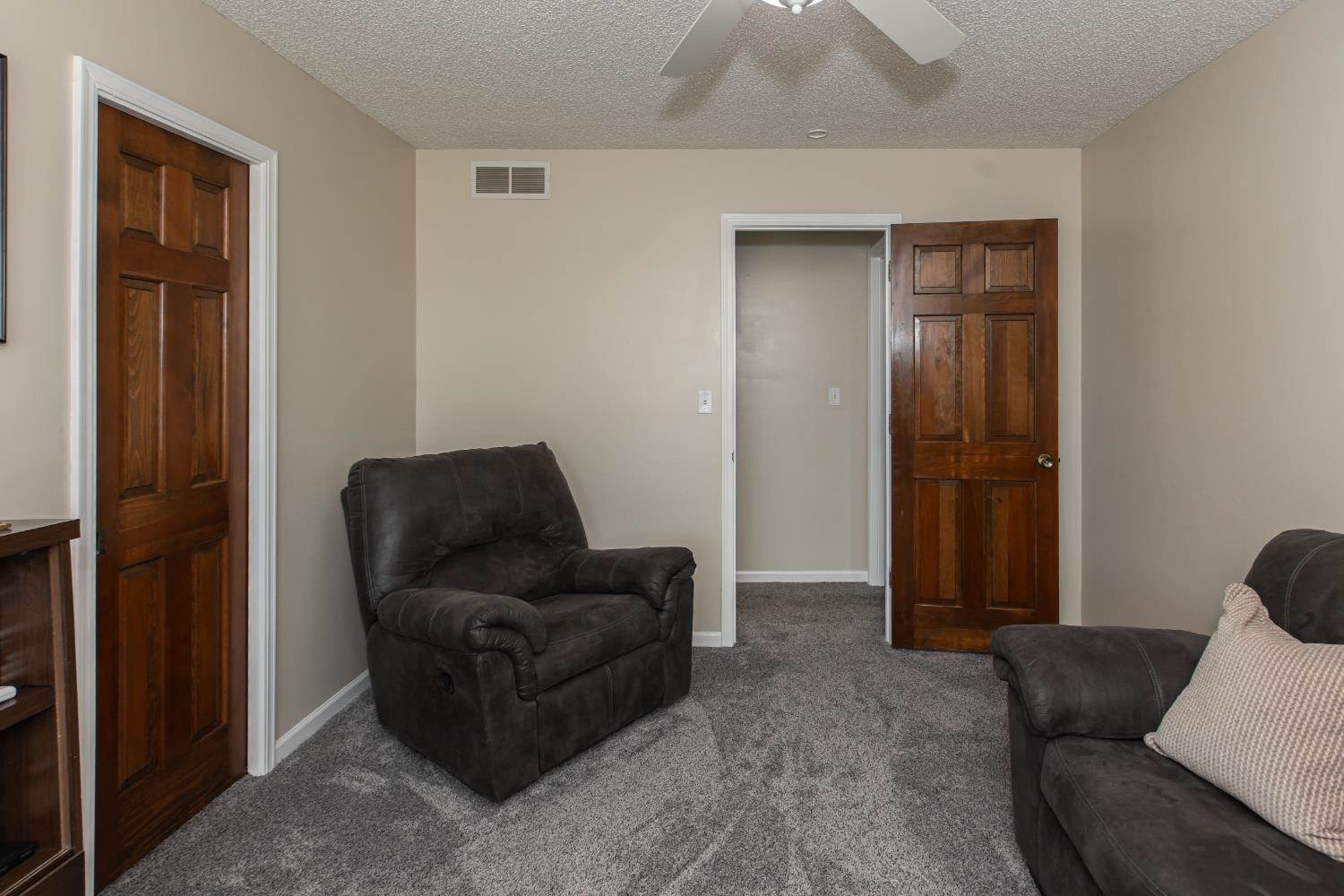 700 North Road I, Ulysses, KS 67880