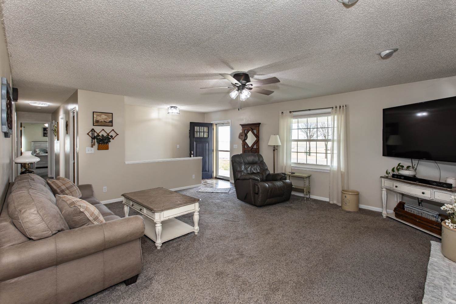 700 North Road I, Ulysses, KS 67880