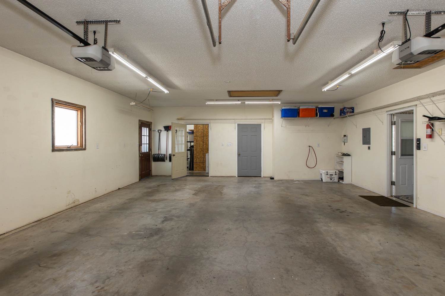 700 North Road I, Ulysses, KS 67880