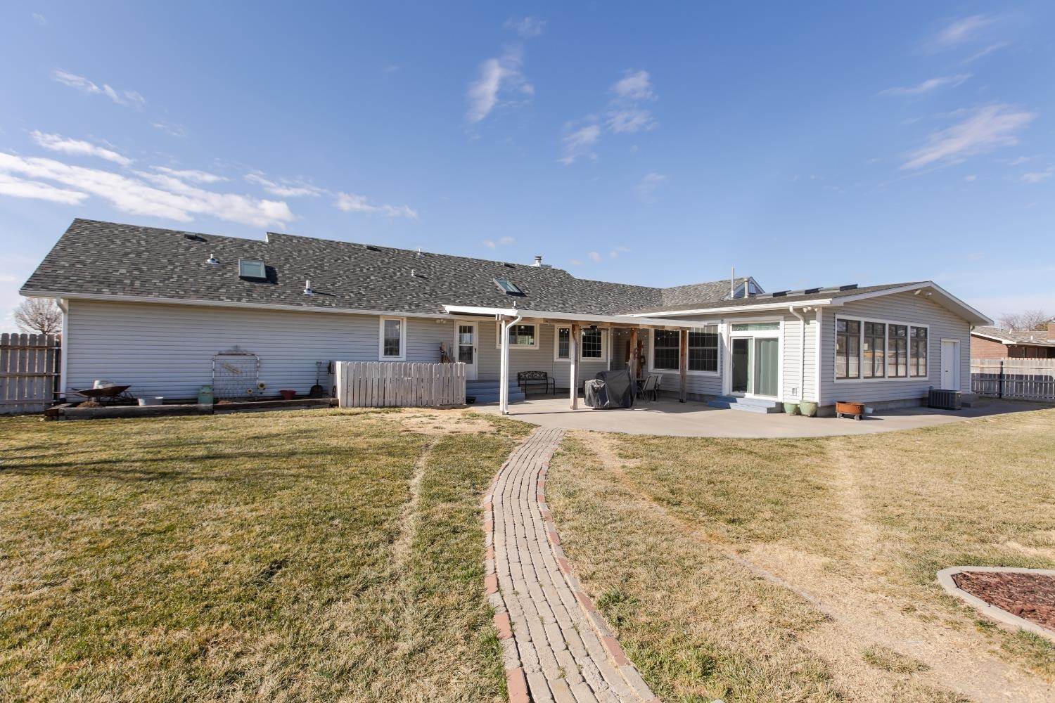 700 North Road I, Ulysses, KS 67880