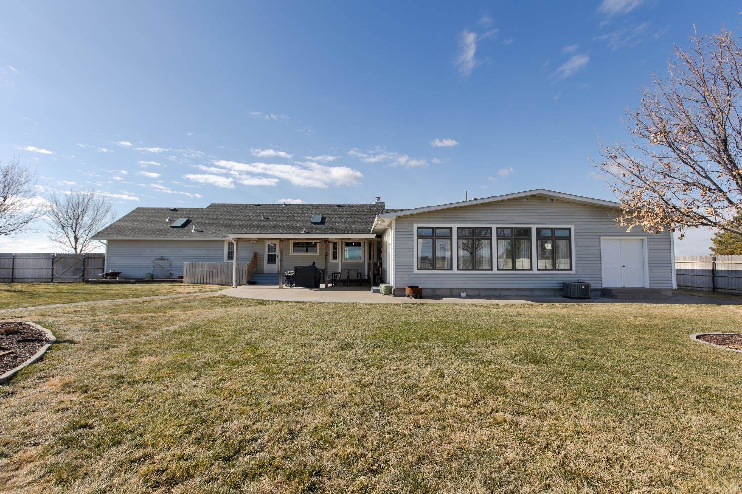 700 North Road I, Ulysses, KS 67880