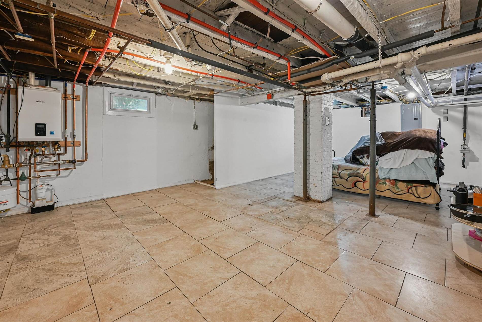 13 Herbert Ave, Port Washington, NY 11050