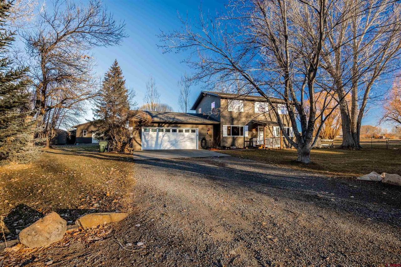 15214 6125 Road, Montrose, CO 81403
