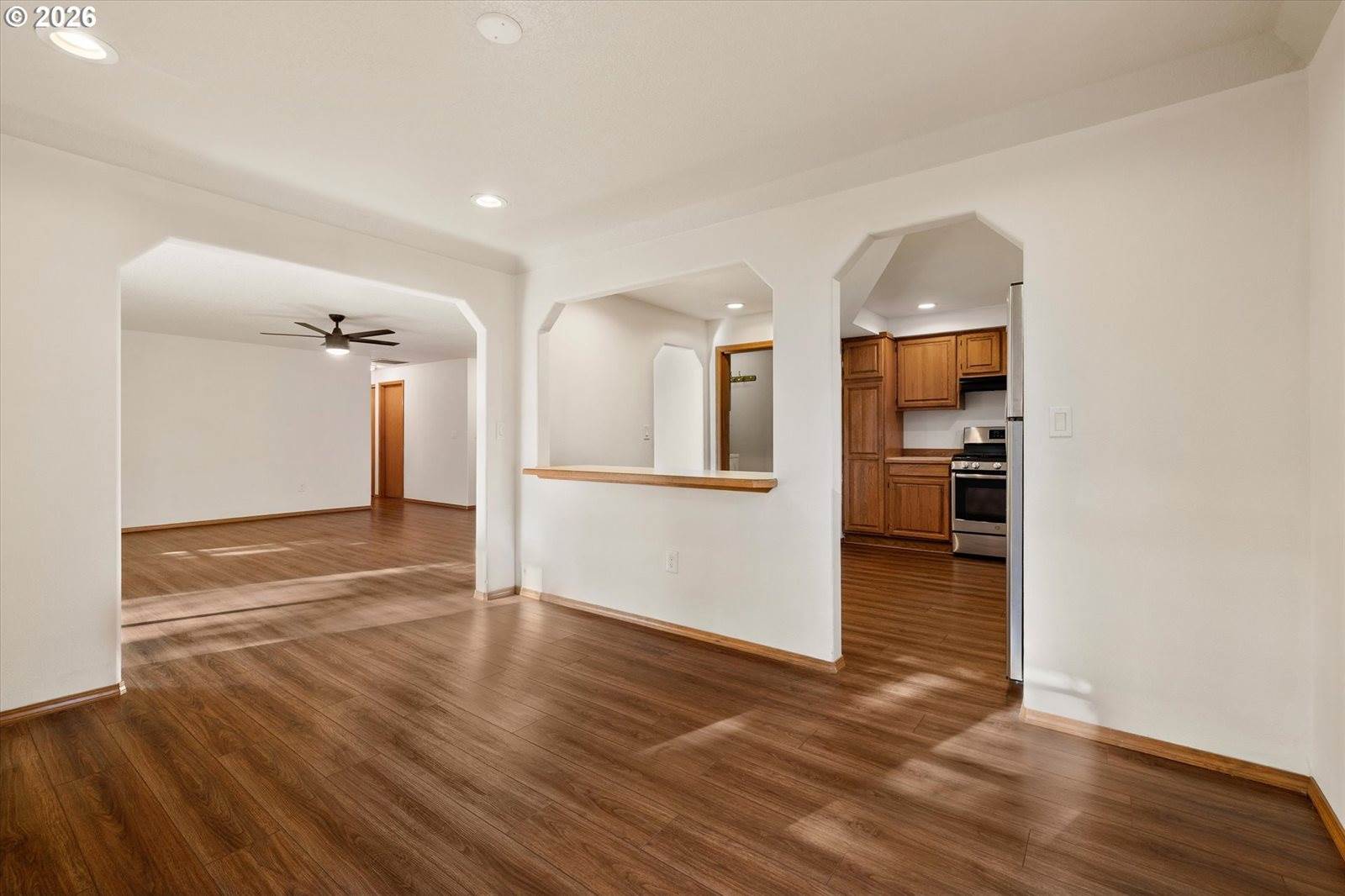 1843 SE Moorwood Ct, Bend, OR 97702