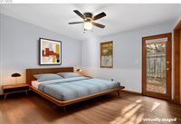 1843 SE Moorwood Ct, Bend, OR 97702