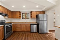 1843 SE Moorwood Ct, Bend, OR 97702