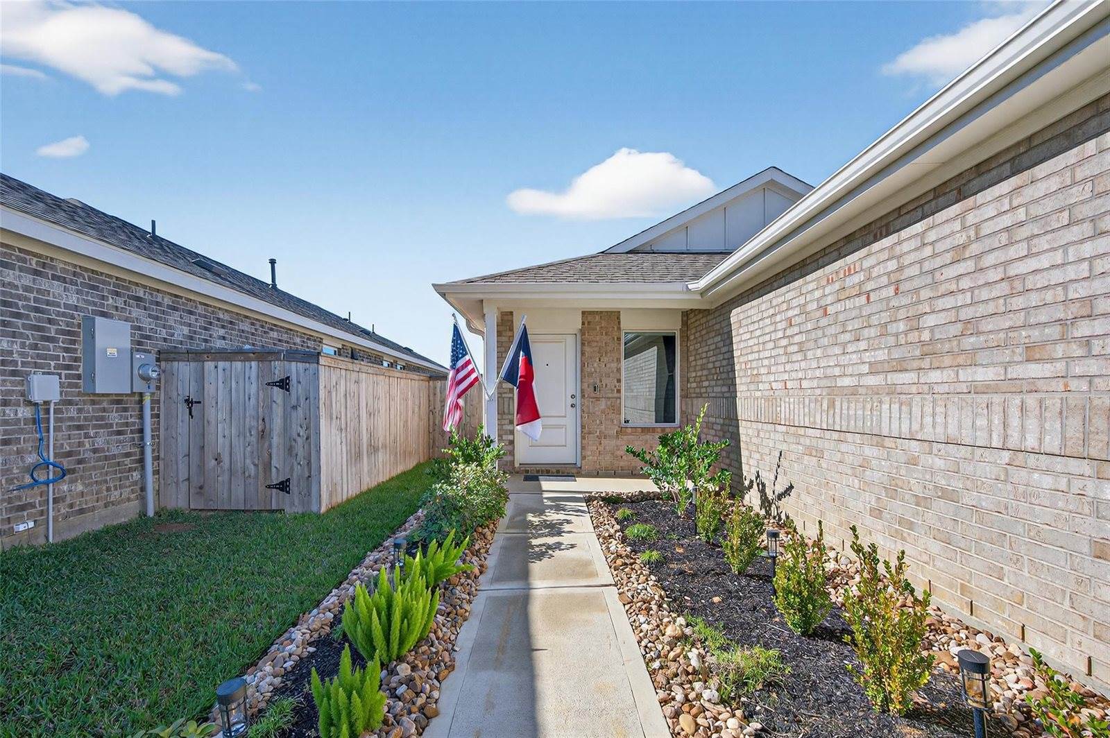 28923 Great Canyon Drive, Hockley, TX 77447