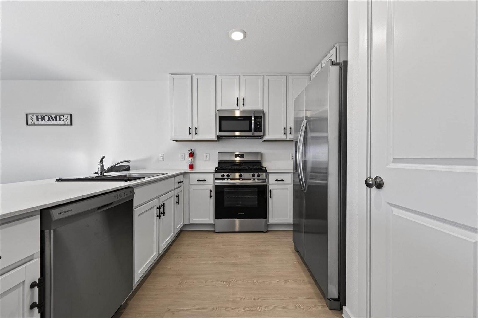 28923 Great Canyon Drive, Hockley, TX 77447