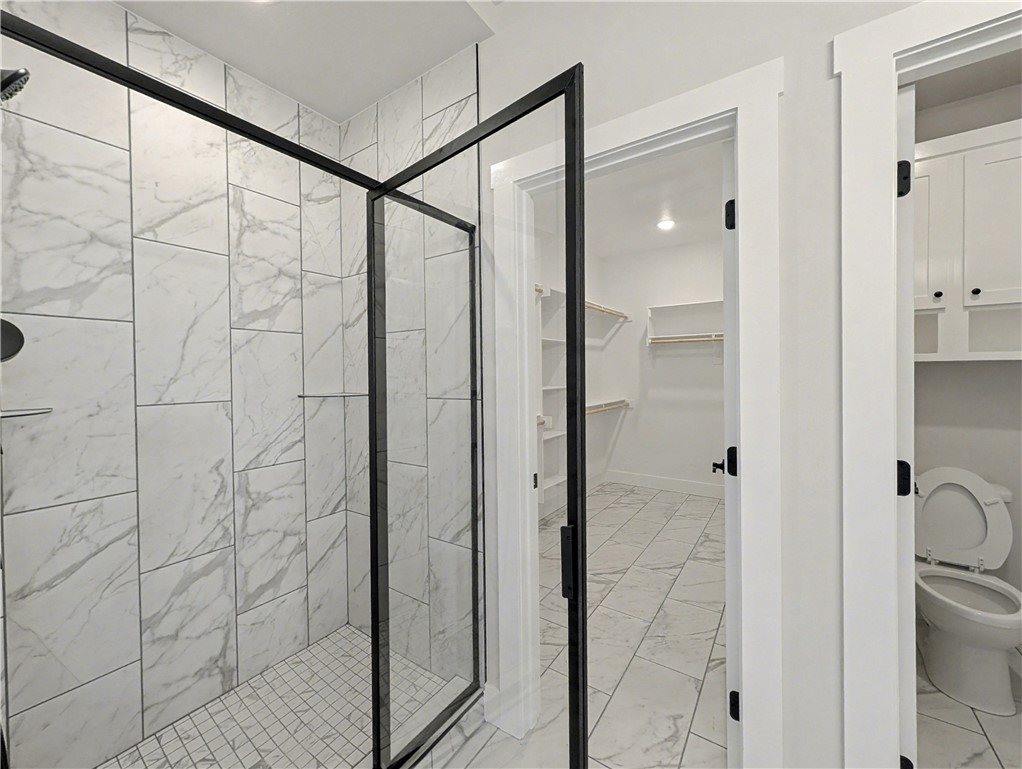 6906 Basswood Avenue, Bentonville, AR 72712