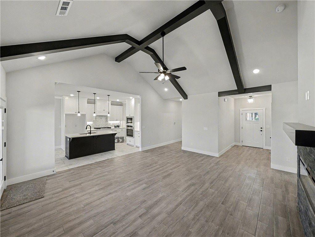 6906 Basswood Avenue, Bentonville, AR 72712