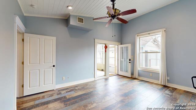 819 W French Pl, San Antonio, TX 78212